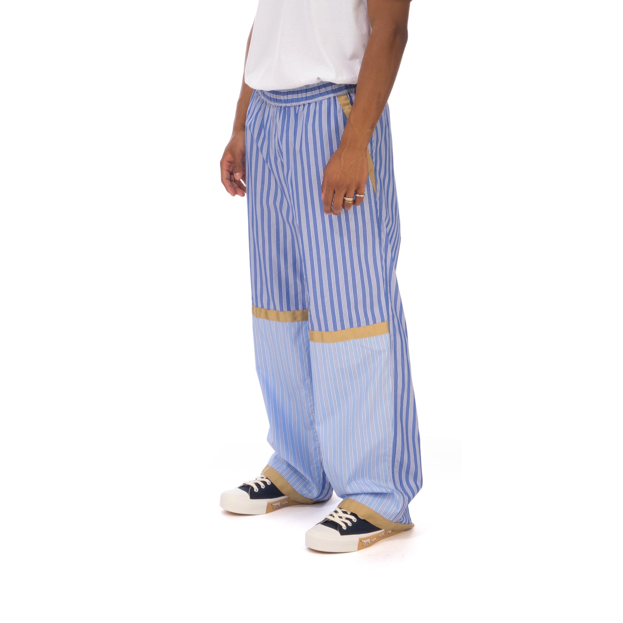 White Mountaineering | Stripe Taped Wide Pants Blue | Concrete