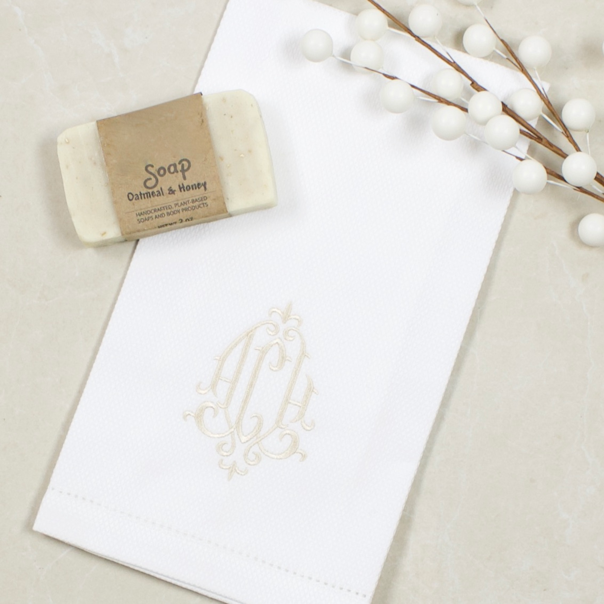 Monogrammed White Dinner Napkins - Happy Thoughts Gifts