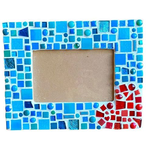 Grout and Finish Your Mosaic Picture Frame