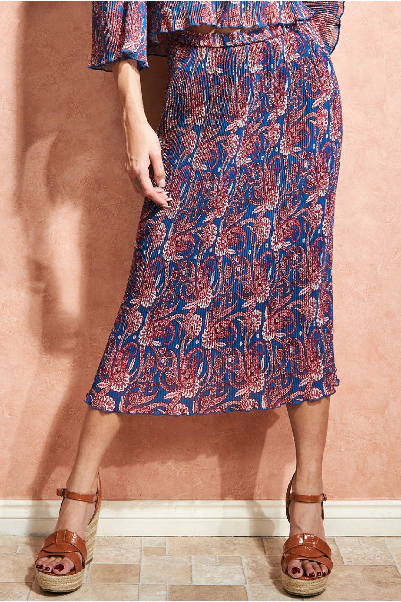 City Goddess Printed Shirred Midi Skirt - Blue