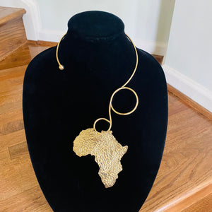 Africa Serpentine Necklace