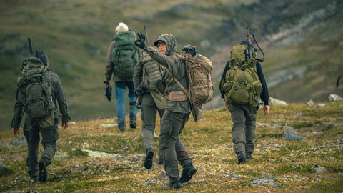 Rensjakt I Norge. Jaktkläder från Bearskin med svenska jägare.