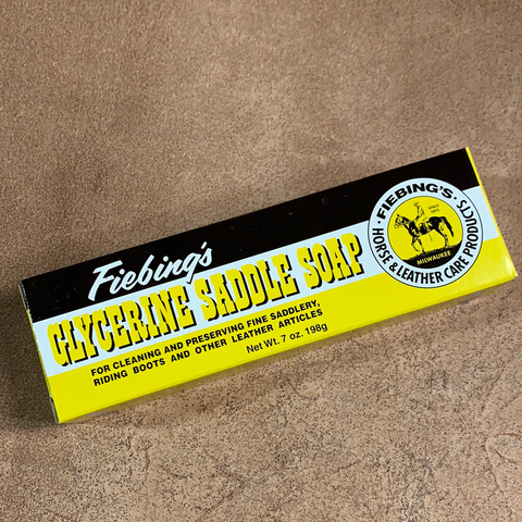 Buy your Fiebing Saddle soap kleurloos 340 gram (12 oz.) (ea) online