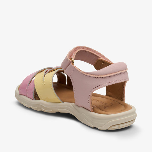 Top-Online-Shop Sandalen für Mädchen - Offene Bisgaard und Sandalen geschlossene de Mädchen shoes –