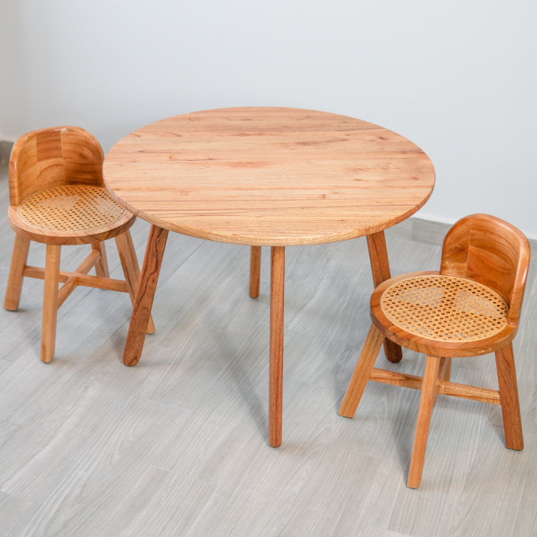 Quinn's Junior Round Activity Wood Table and Wood Chair Set
