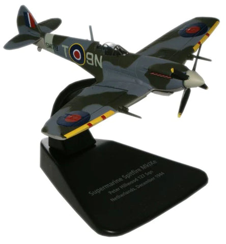 Pre-built Model Aircraft Spitfire