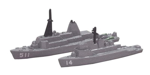 1:1200 Scale Ships — Oxford Diecast