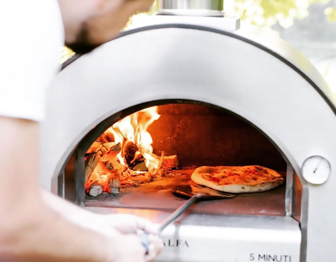 Alfa 5 Minuti Countertop Wood Fired Pizza Oven - Pro Pizza Ovens