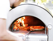Load image into Gallery viewer, Alfa 5 Minuti 23-Inch Wood-Fired Pizza Oven with Base - Antique Red

