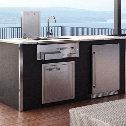 https://cdn.shopify.com/s/files/1/0489/1541/5207/products/xo-outdoor-bar-island-with-cocktail-station-access-door-refrigerator-803242_large.jpg?v=1682695793