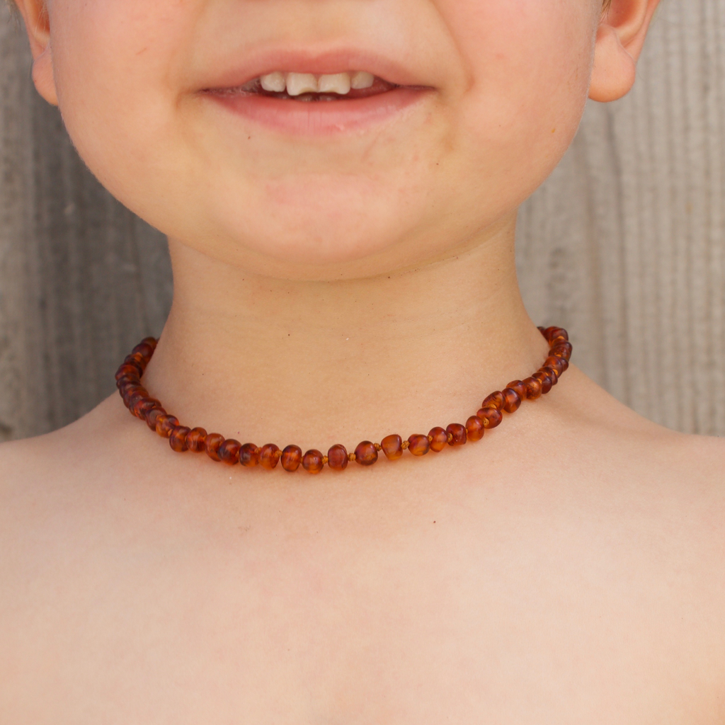 mama natural teething necklace