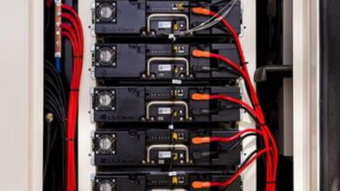 Hybrid generator LG Chem battery rack