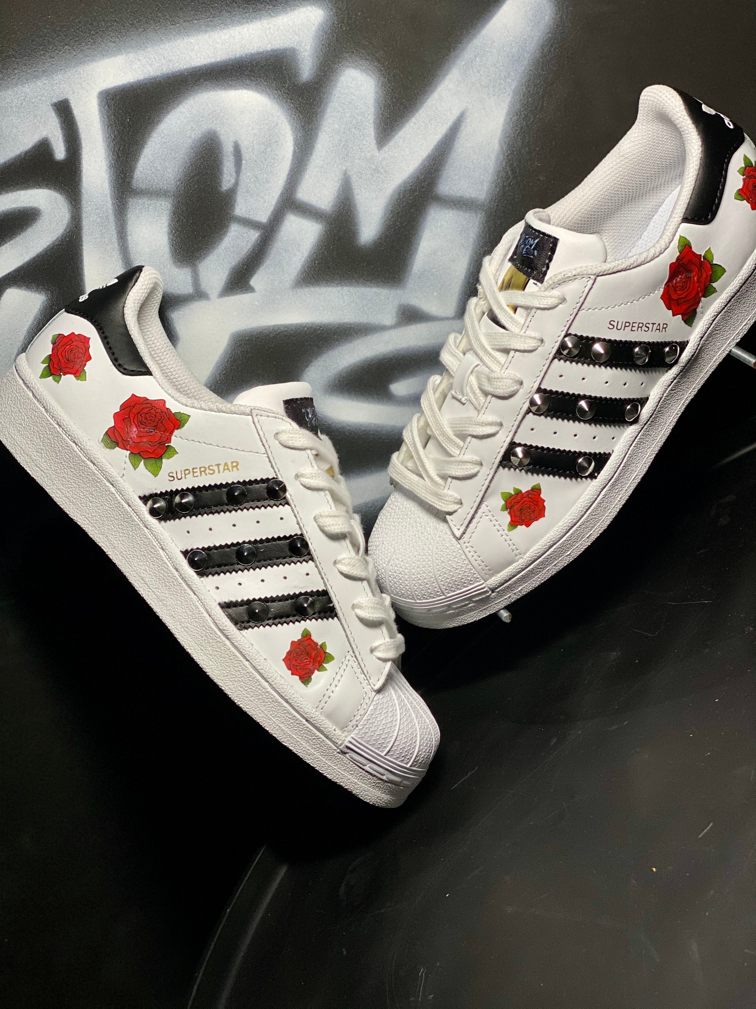 adidas superstar roses