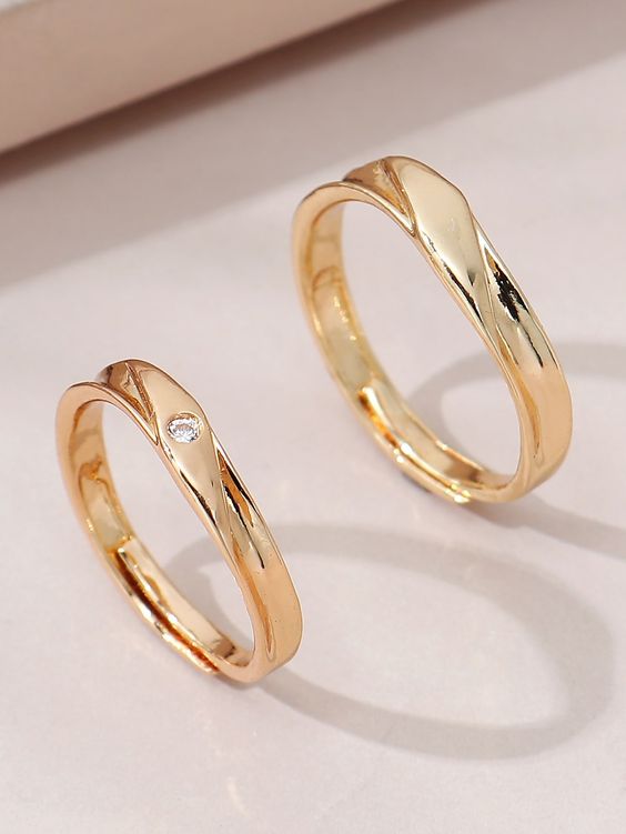 Customized wedding rings: tailored designs for the bride and groom.