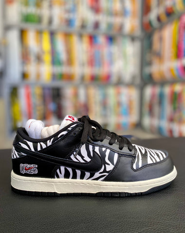 Nike Low Quartersnacks "Zebra" – Seasons Skate Shop