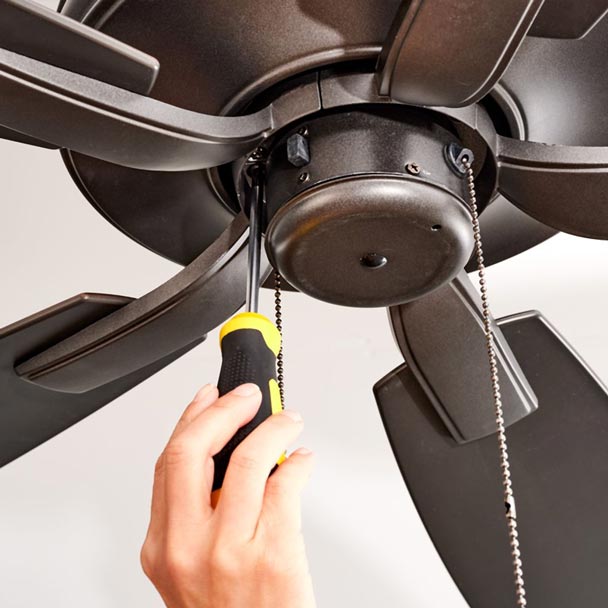 How-to-Balance-a-Ceiling-Fan-with-lights