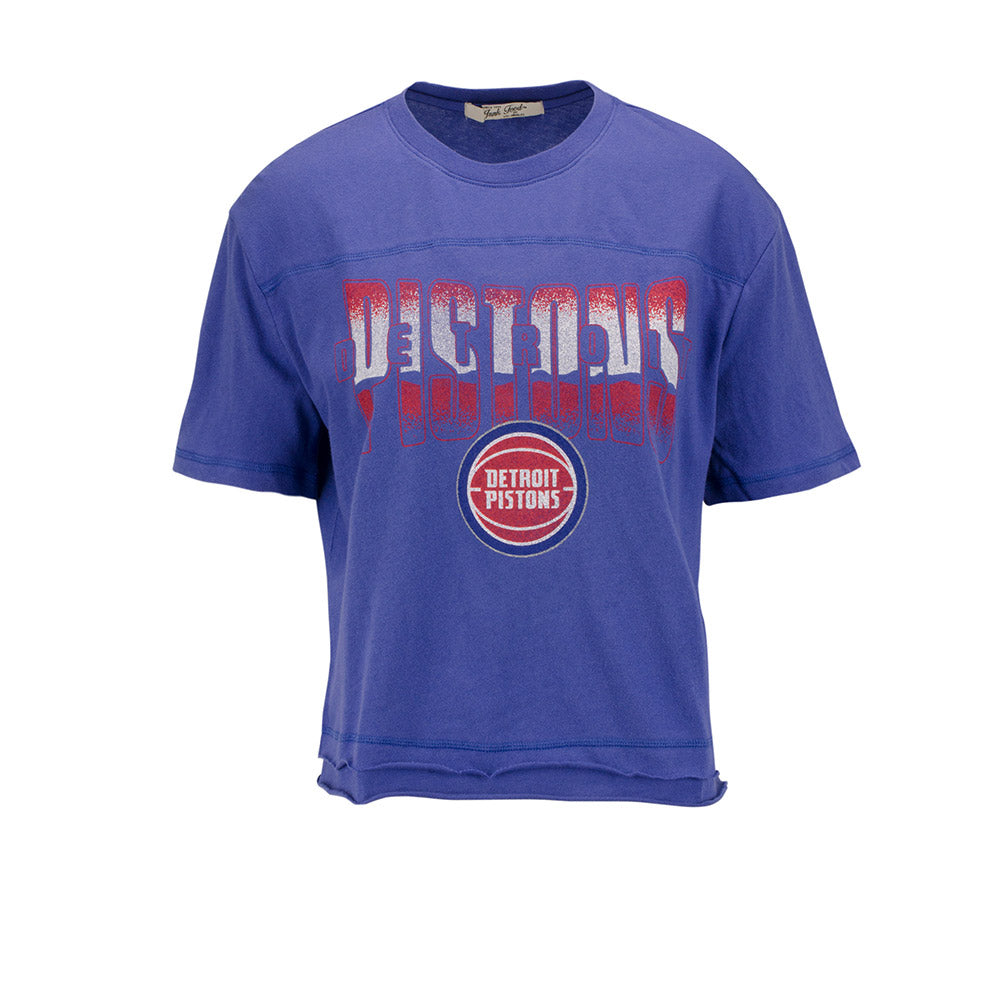 grey cubs shirt