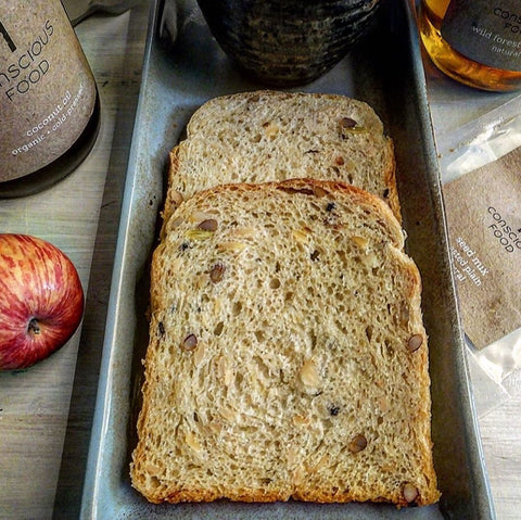 whole wheat seeded sandwich loaf