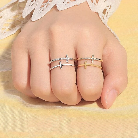 Buy ARZONAI Silver Color Retro Punk Hip Hop Cross Ring Handmade Finger  Chain Adjustable Ring Stainless Steel Chain Ring - Single Finger Online at  Best Prices in India - JioMart.