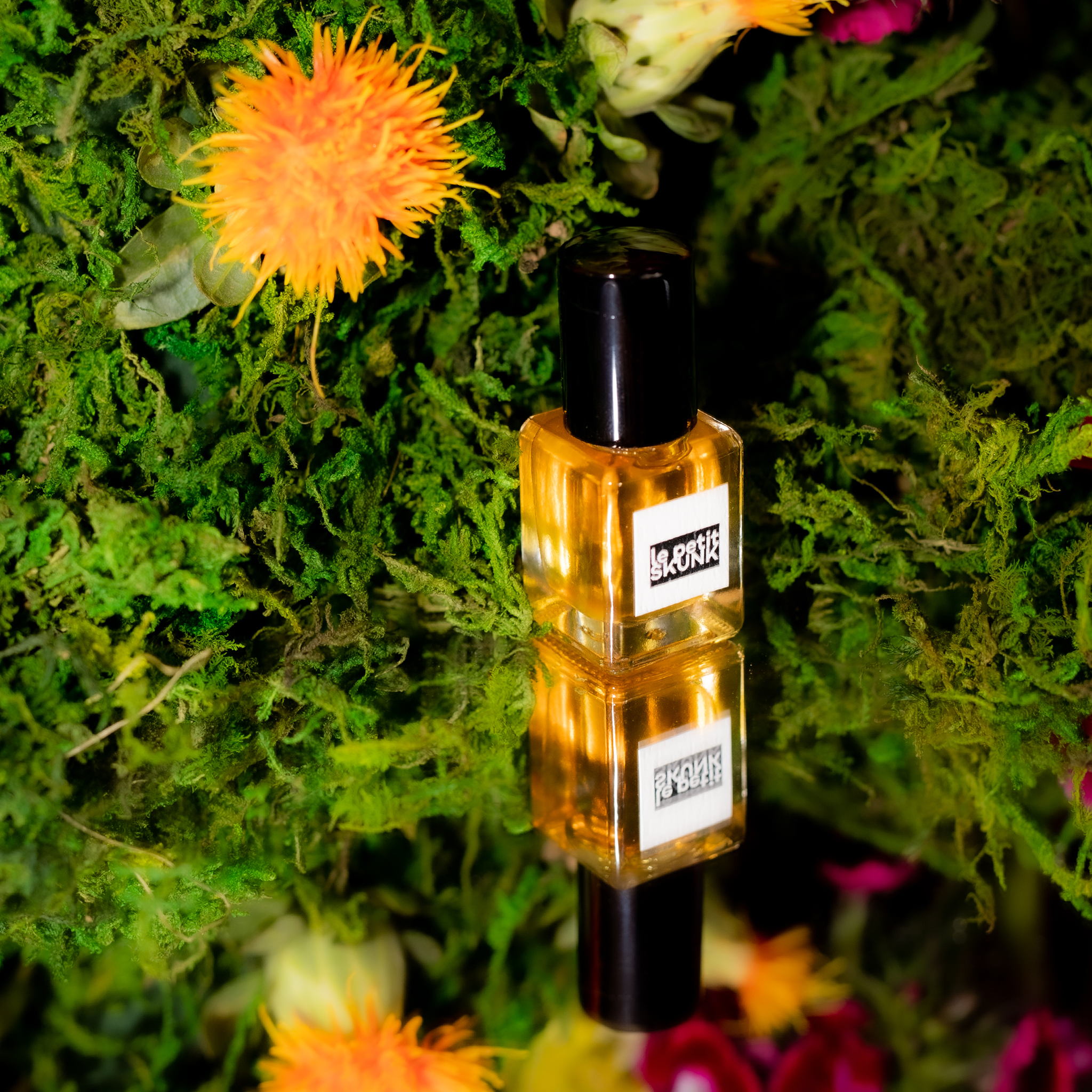 cache kop Voorbeeld Le Petit Skunk Mini Parfum Oil – Modern Vanilla
