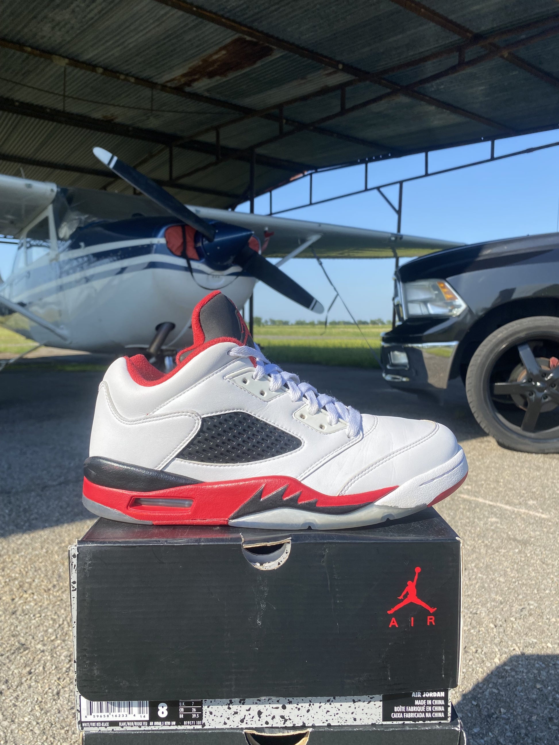 Air Jordan 5 Fire – OnGoSneakers™