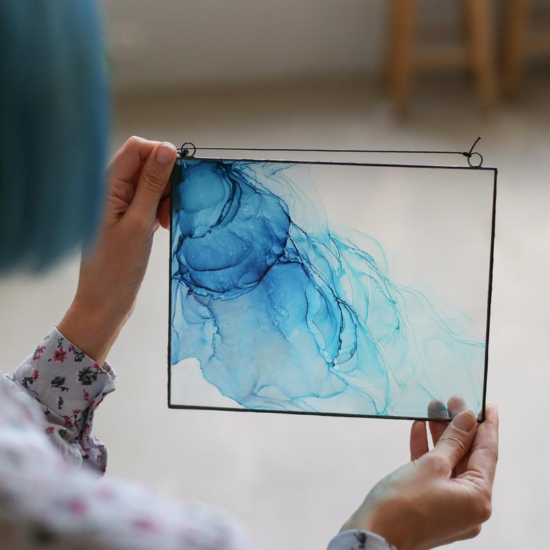 painting alcohol ink on glass