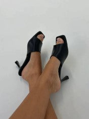 sorte-sandaler-med-hæl