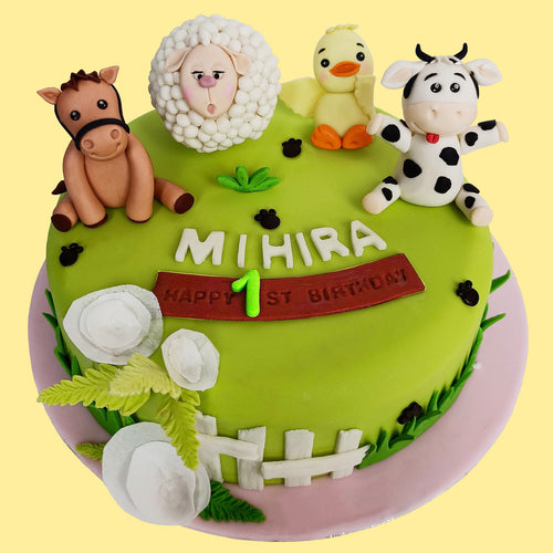 Farm Animals Cake - Decorated Cake by Signature Cake By - CakesDecor