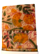 Load image into Gallery viewer, Beeswax Food Wrap -  3 PCK - 3 Sizes
