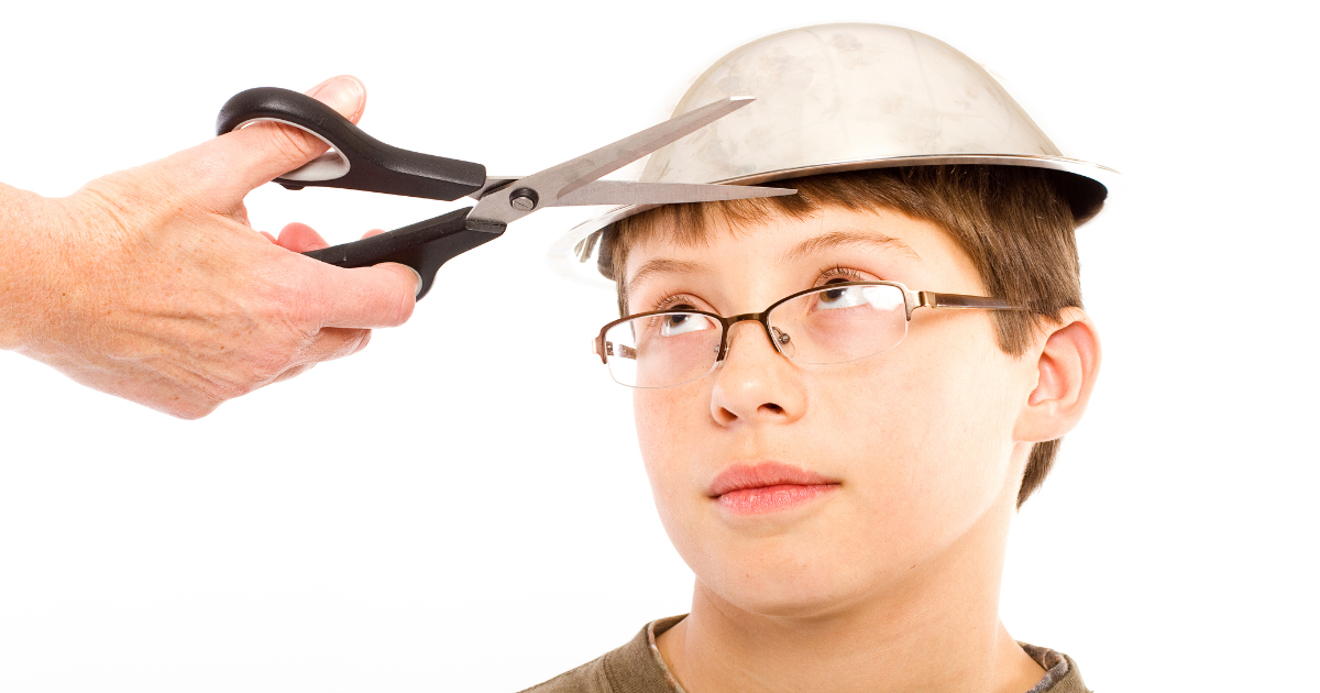 Non-Binary Haircuts for round faces