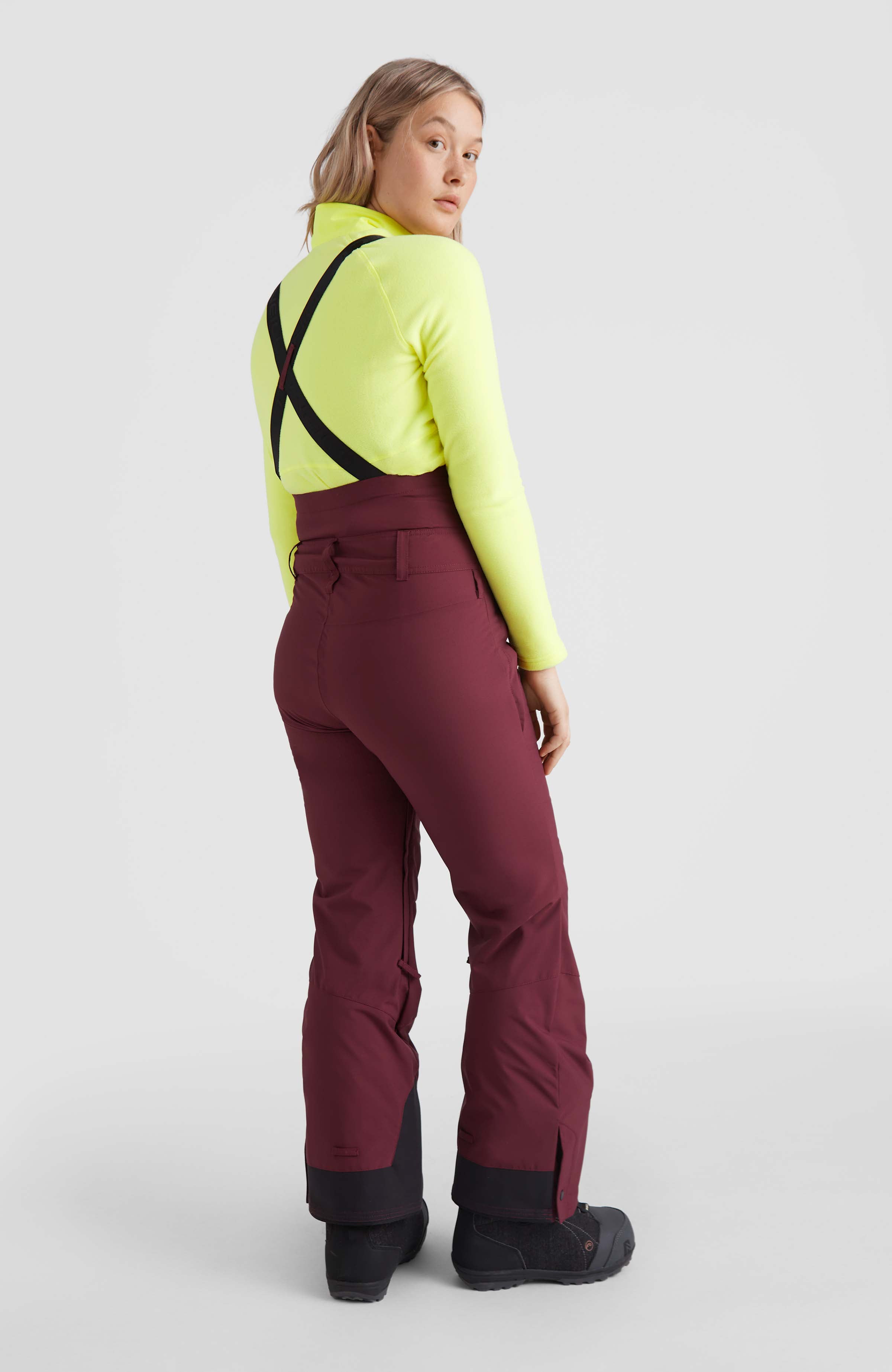 The 12 Best Ski Pants for Women in 2022