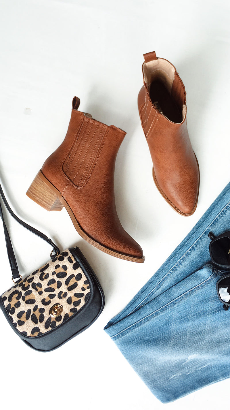 Eamon Ankle Boots - Dark Tan Burnished