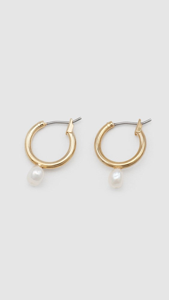 Milly Sleeper Earrings - Gold/Pearl