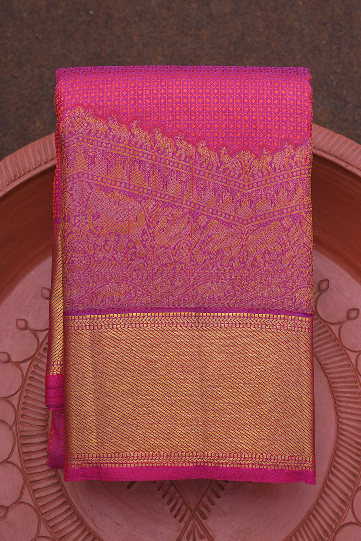  Jacquard Pattern Magenta Kanchipuram Silk Saree 