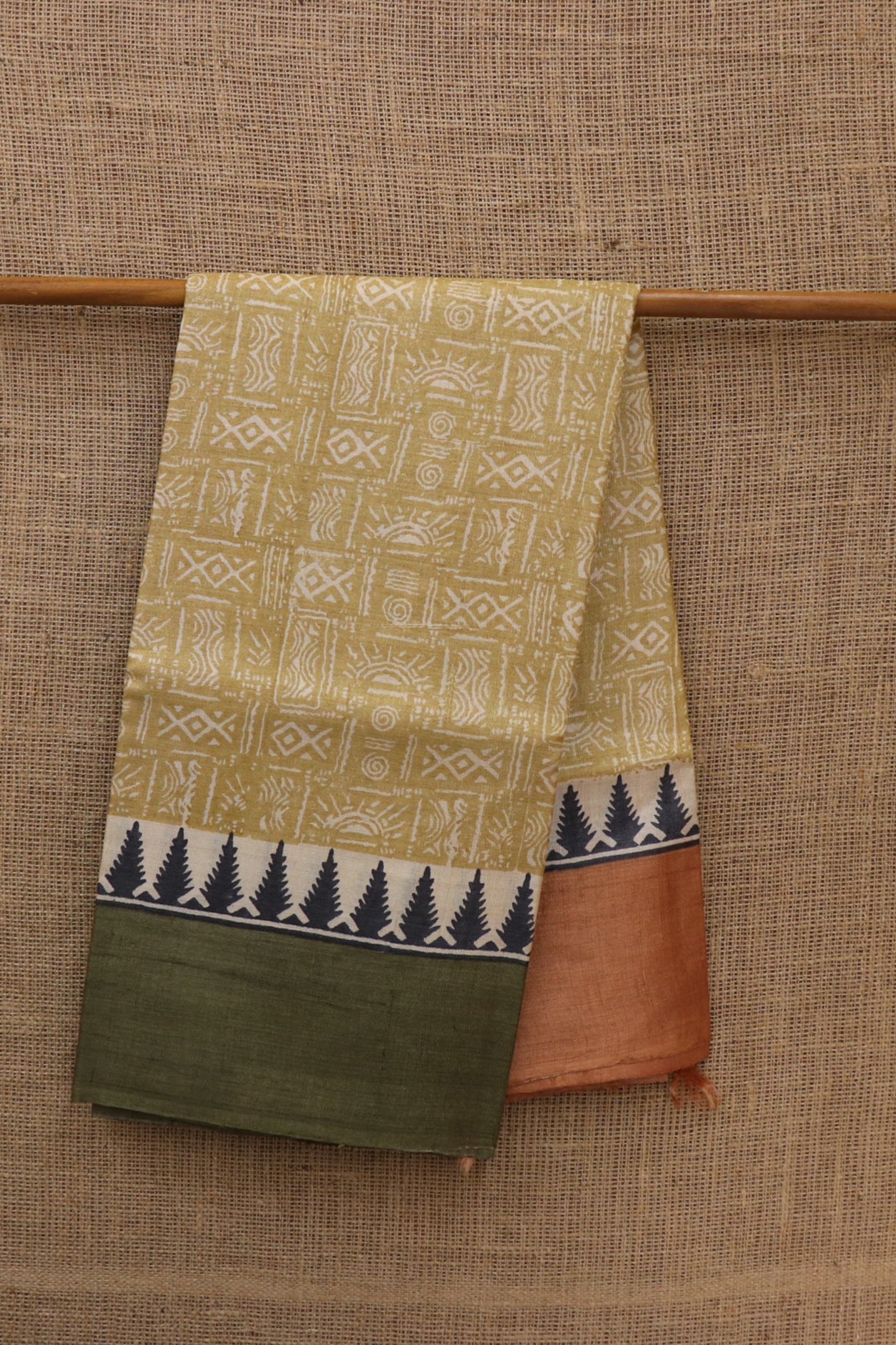  Ganga Jamuna Border Coffee Cream Tussar Saree 