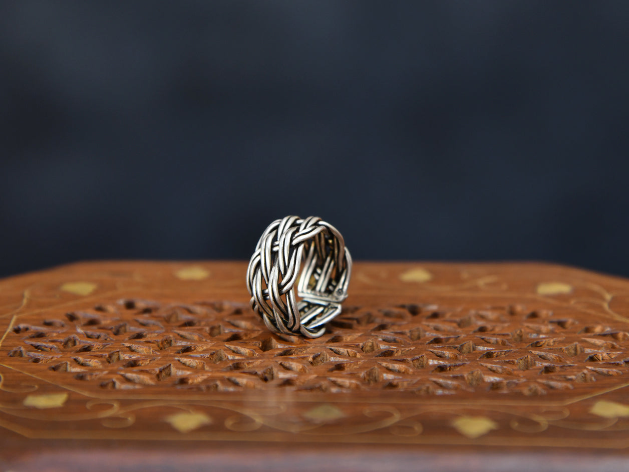  Pure Silver Braided Wavy Ring 