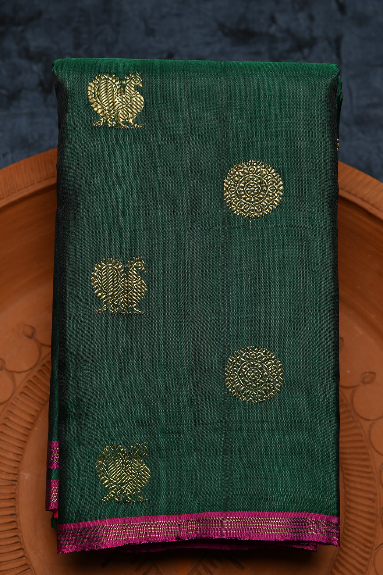  Rudraksh And Annam Motif Forest Green Kanchipuram Silk Saree 