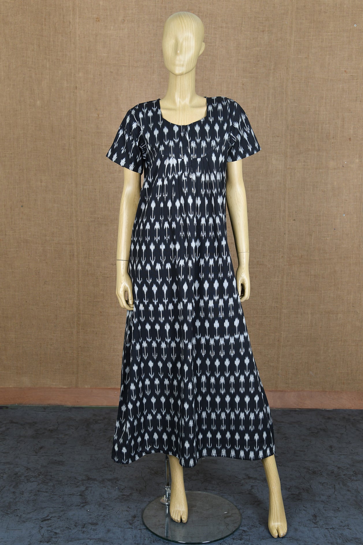  U-Neck Small Placket Ikat Design Black Cotton Nightie 