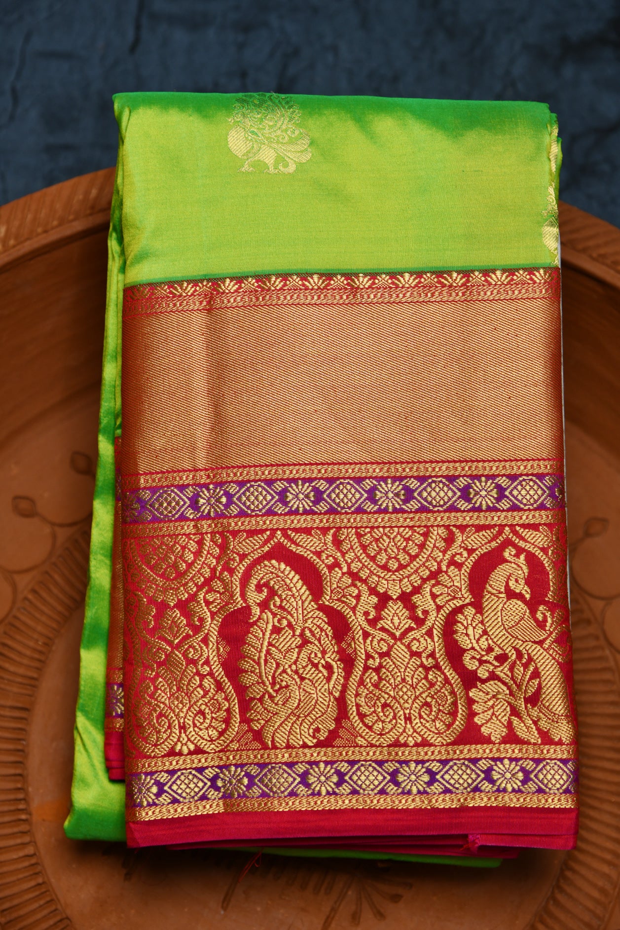  Contrast Big Border With Annam Butta Parrot Green Kanchipuram Silk Saree 