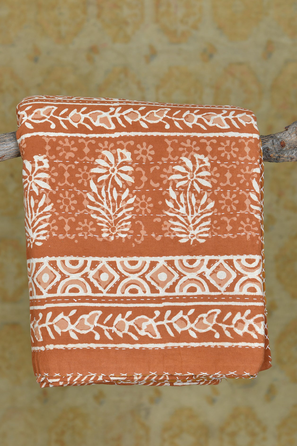  Sandstone Orange And White Floral Printed Pure Cotton Double Bedspread 