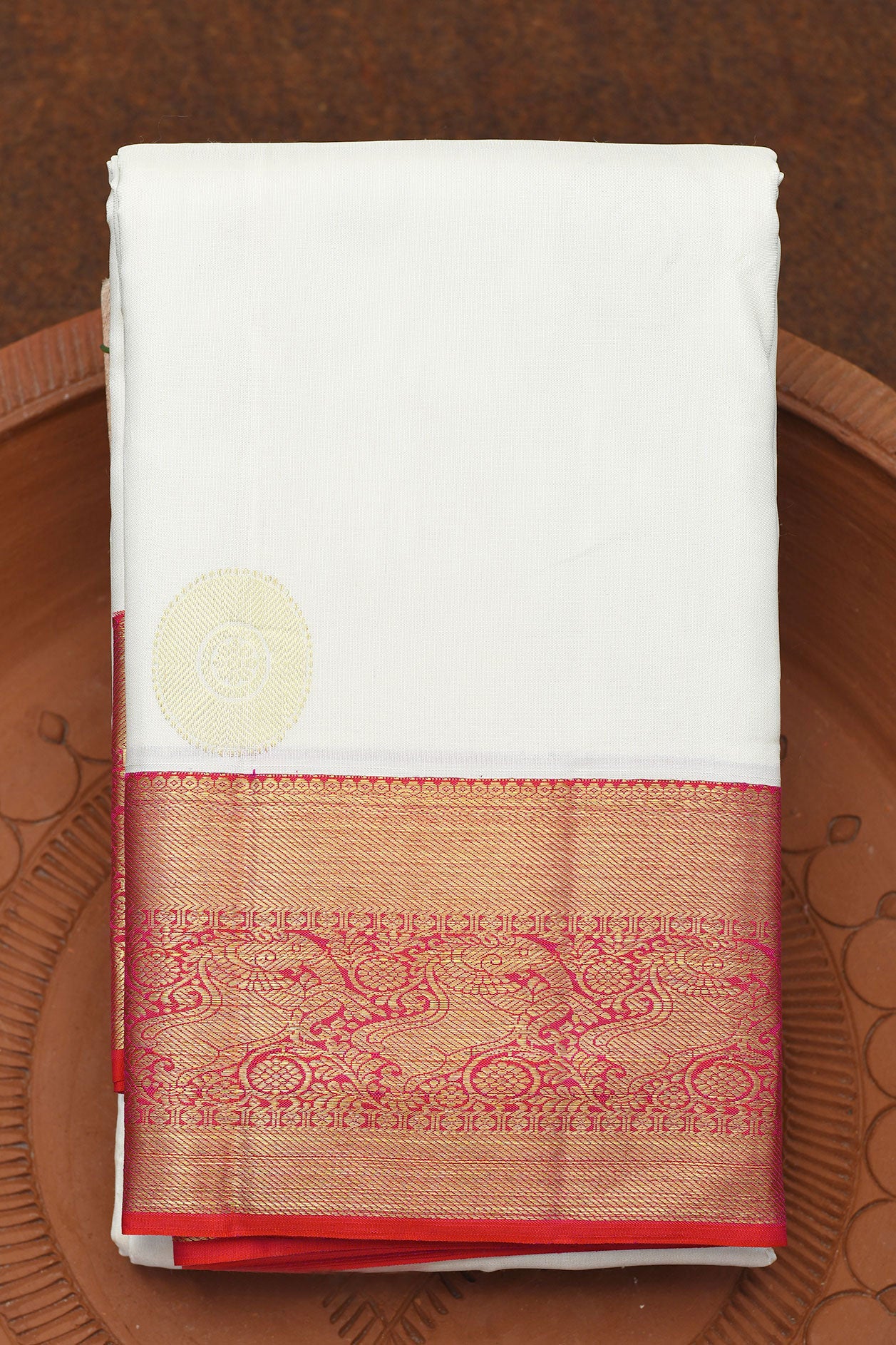  Contrast Yazhi Border With Rudraksh Motif Off White Kanchipuram Silk Saree 