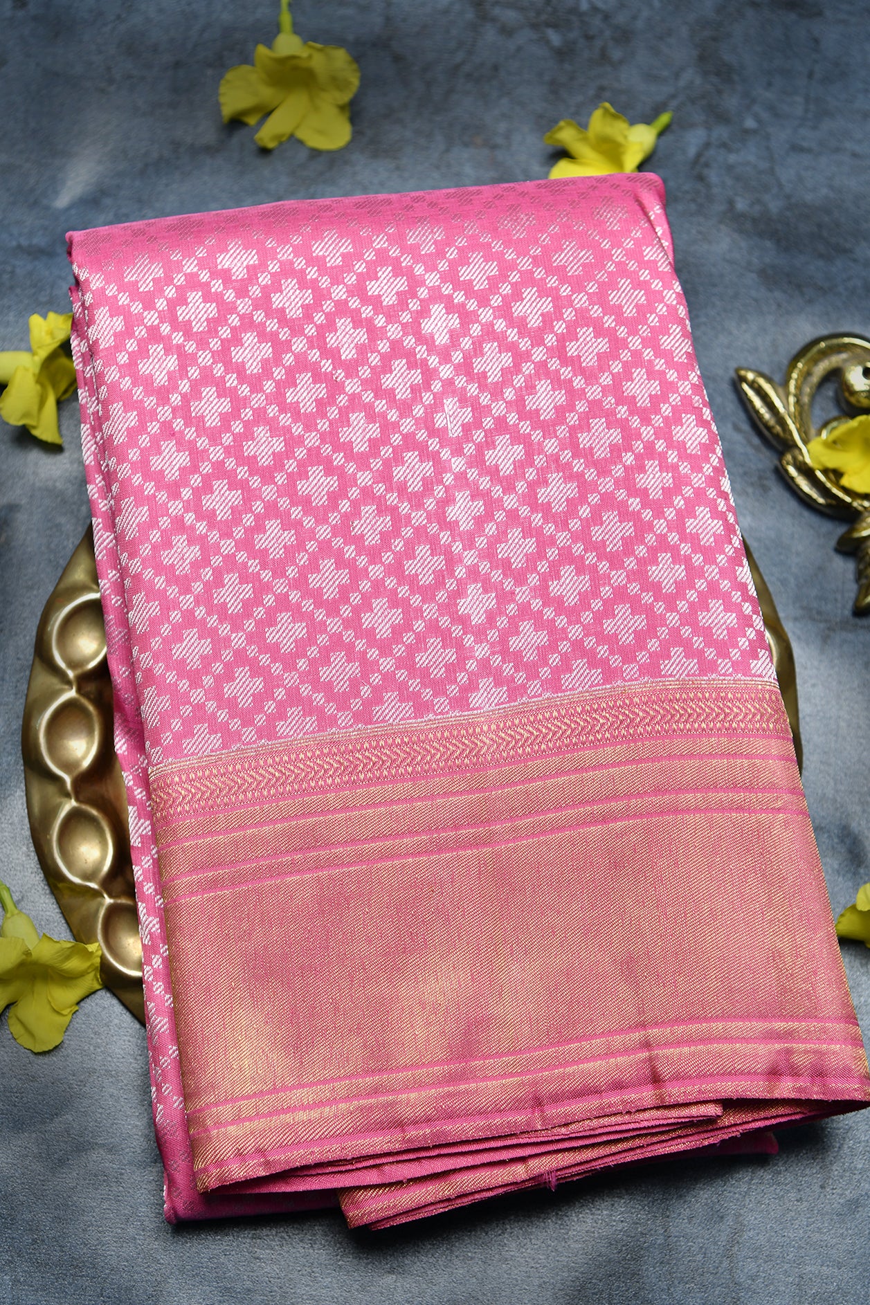  Geometric Design Rose Pink Kanchipuram Silk Saree 