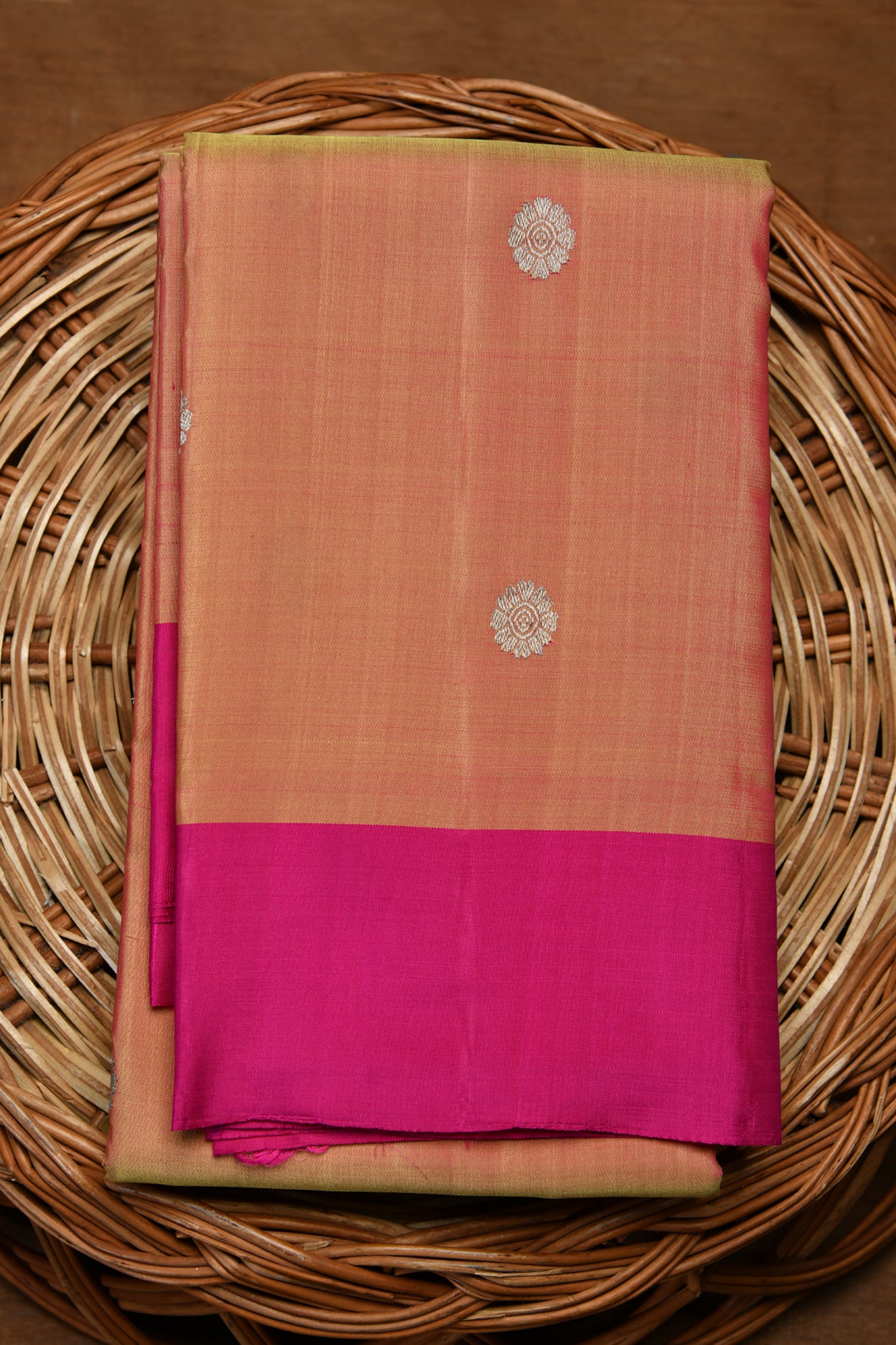  Silver Zari Rudraksha Butta Salmon Pink Kanchipuram Silk Saree 