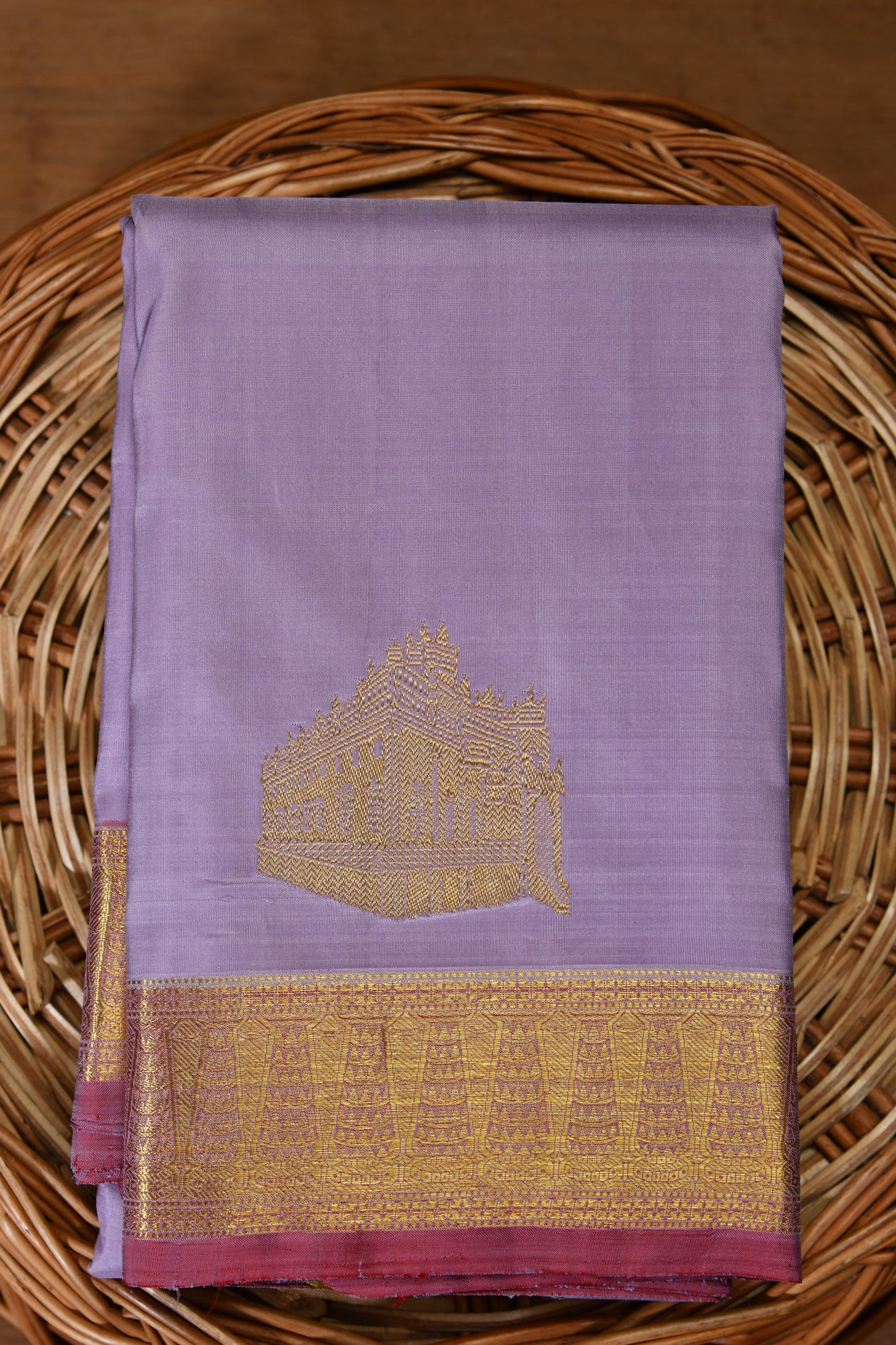  Chettinadu House Light Lavendar Kanchipuram Silk Saree 