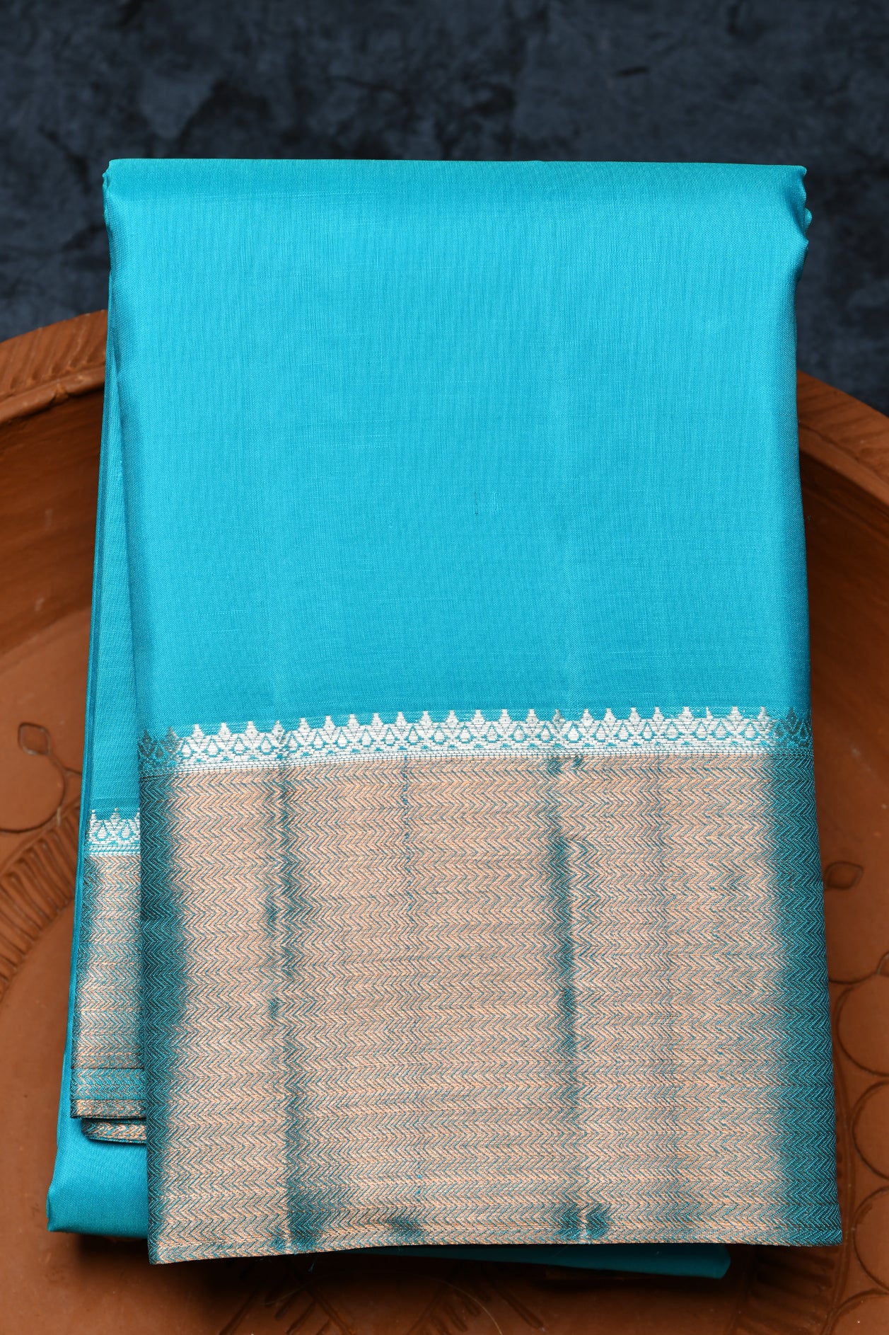  Zig Zag Design Border In Plain Sky Blue Kanchipuram Silk Saree 