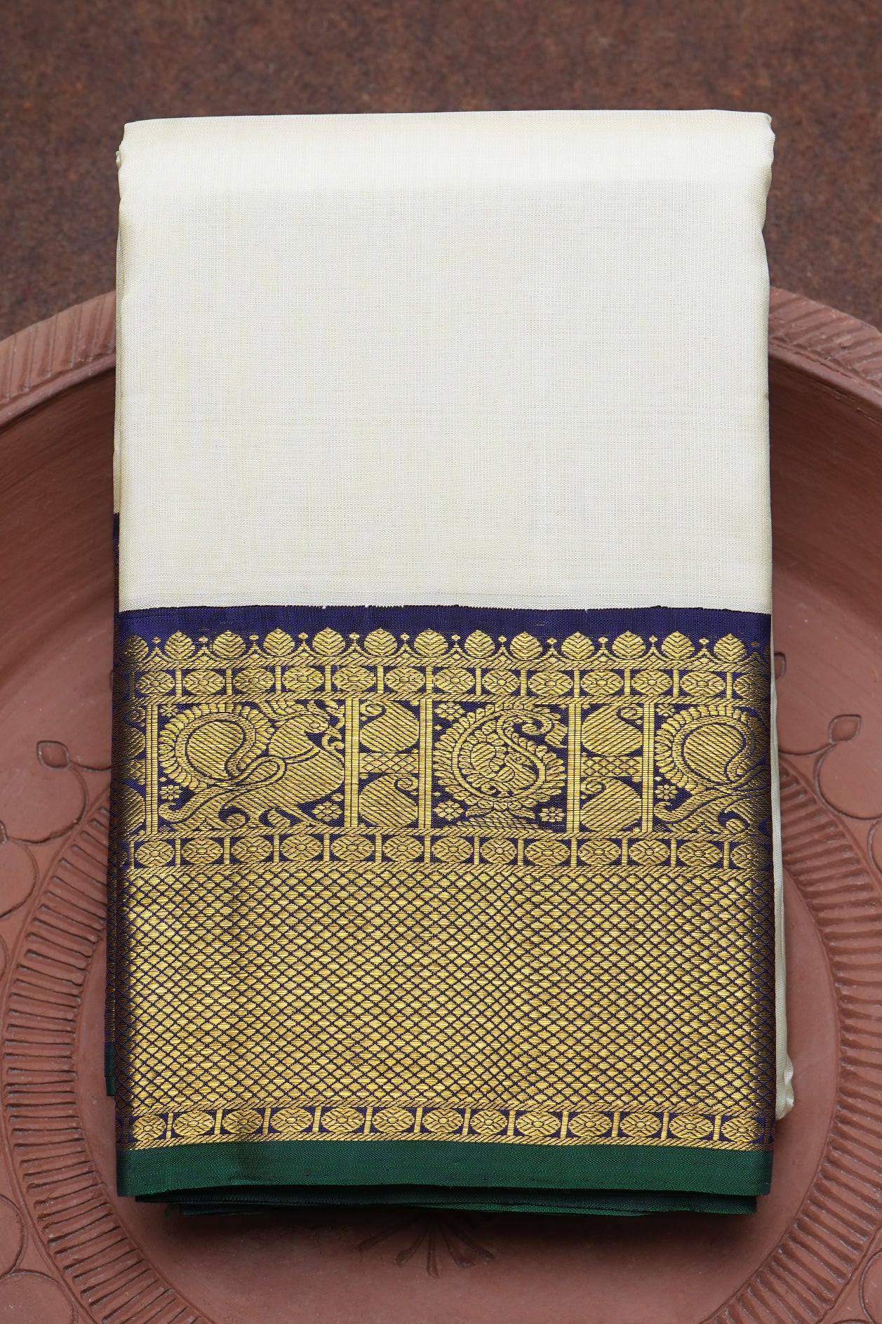  Traditional Korvai Zari Border Plain Egg White Kanchipuram Silk Saree 