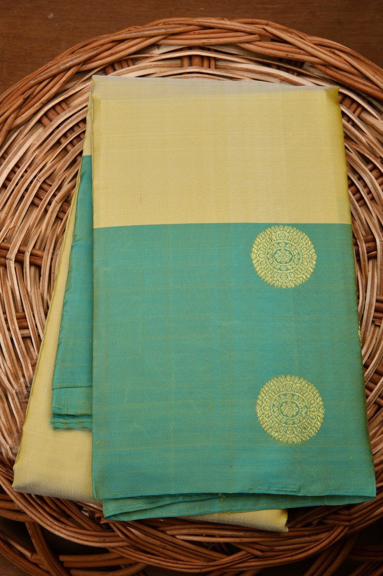  Contrast Border Sand Yellow Kanchipuram Silk Saree 