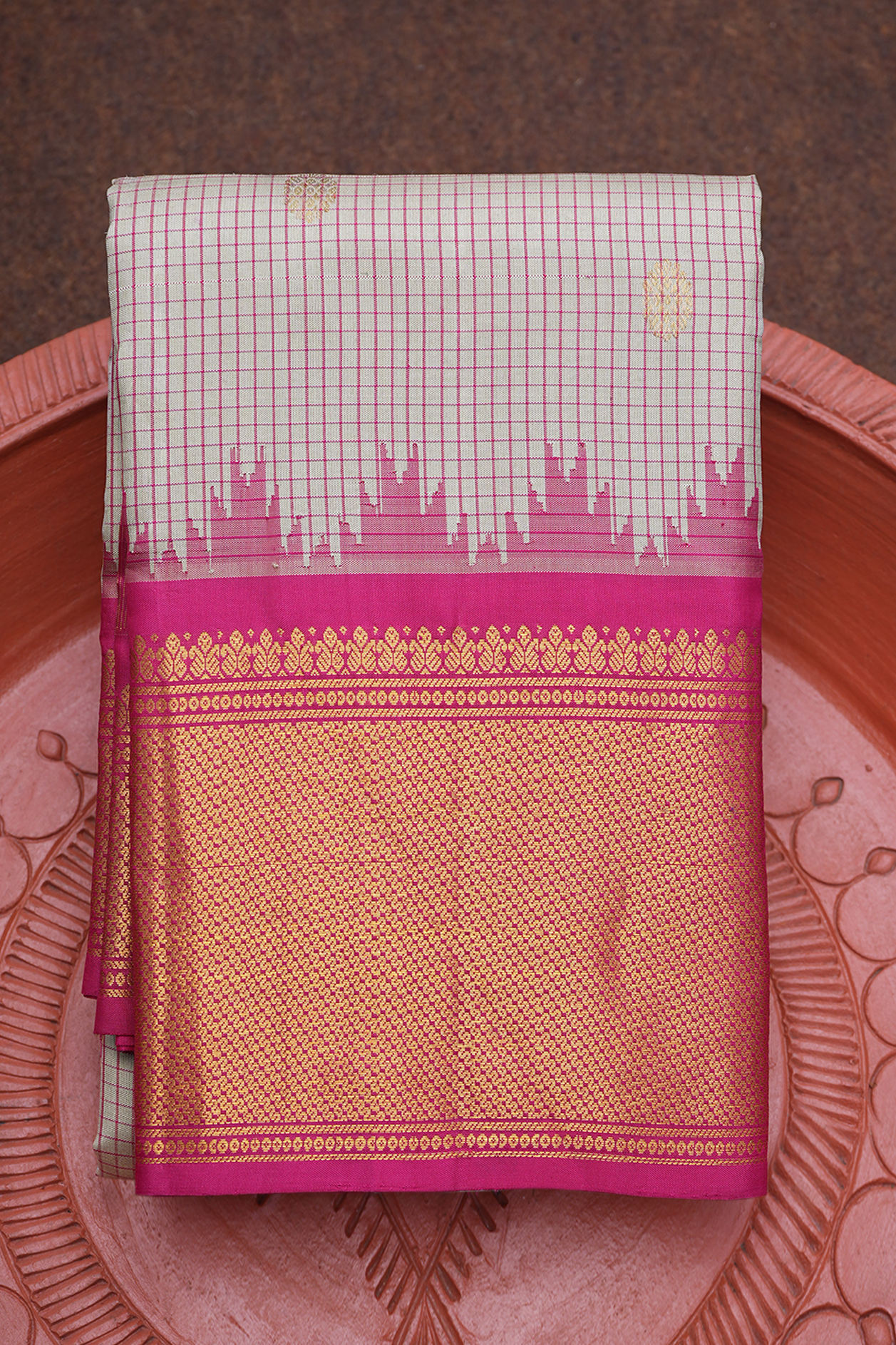  Checks With Buttas Dusty Pink Gadwal Silk Saree 