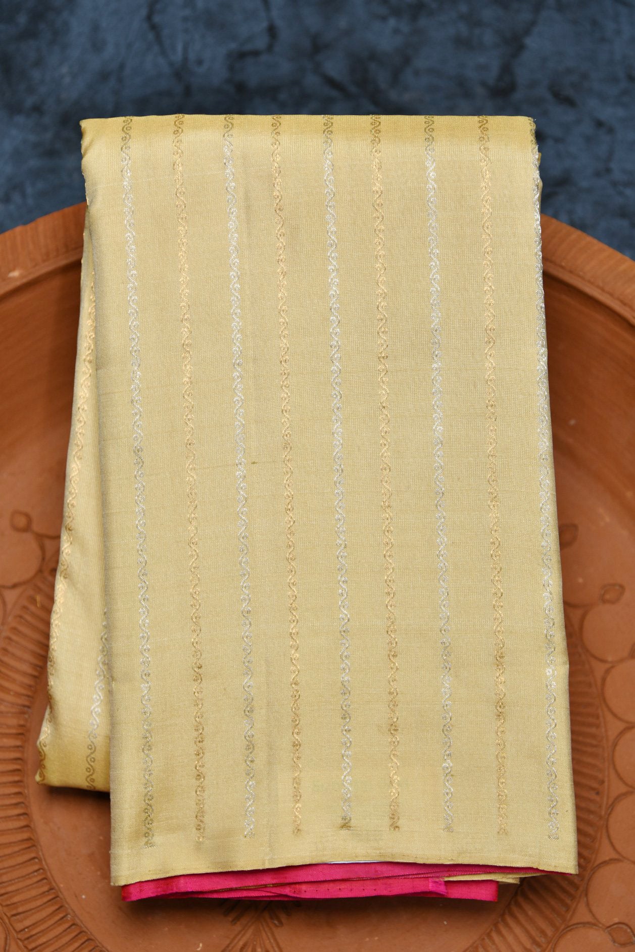  Gold And Silver Zari Veldhari Stripes Coffee Cream Kanchipuram Silk Saree 