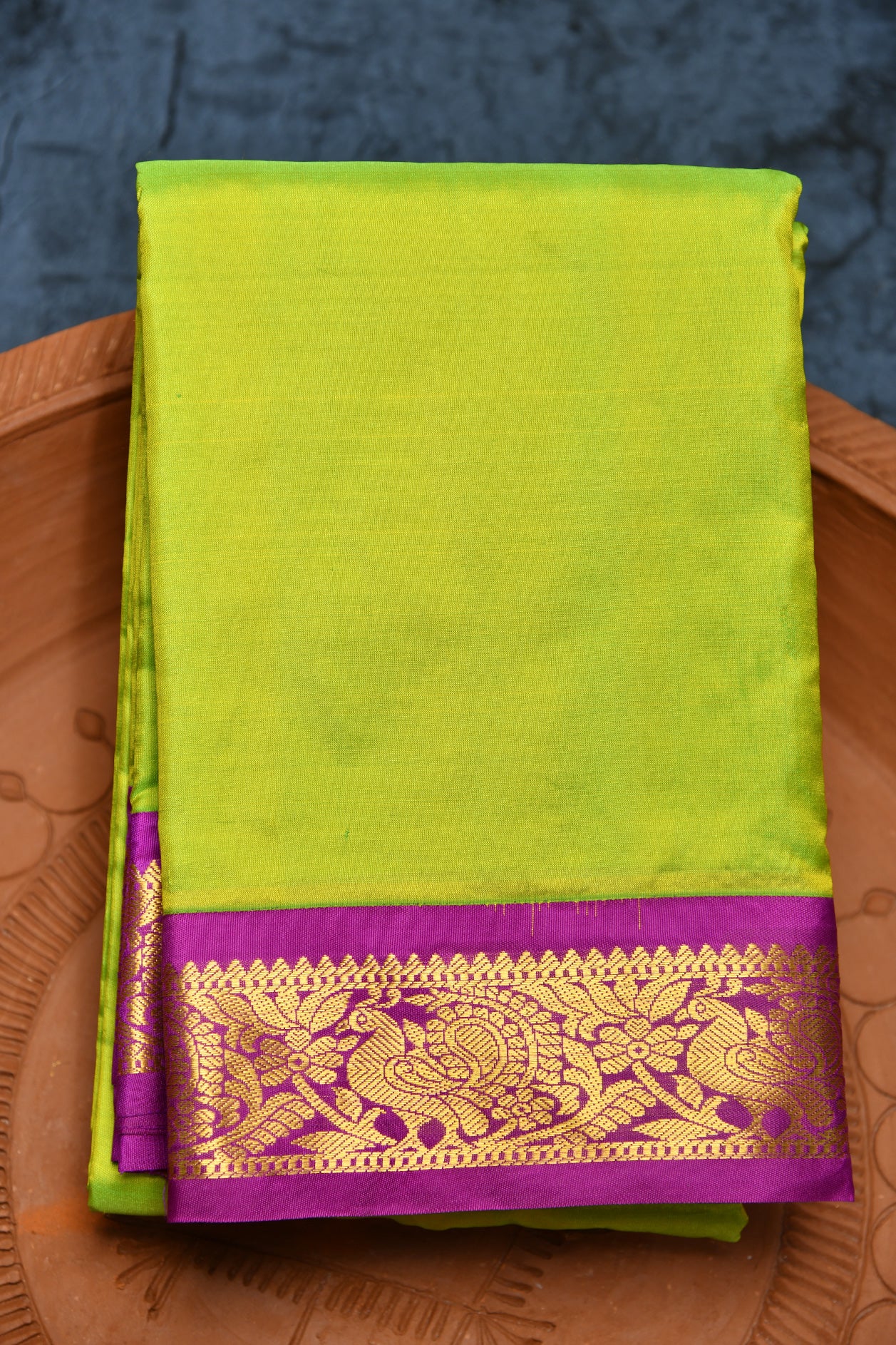  Contrast Border Leaf Green Kanchipuram Silk Saree 